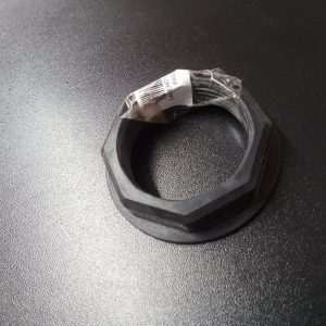 porca  de 1.1/4 passante